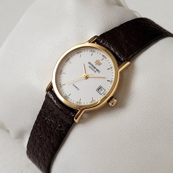 Vintage Raymond Weil Gold 90s for ladies - image 8