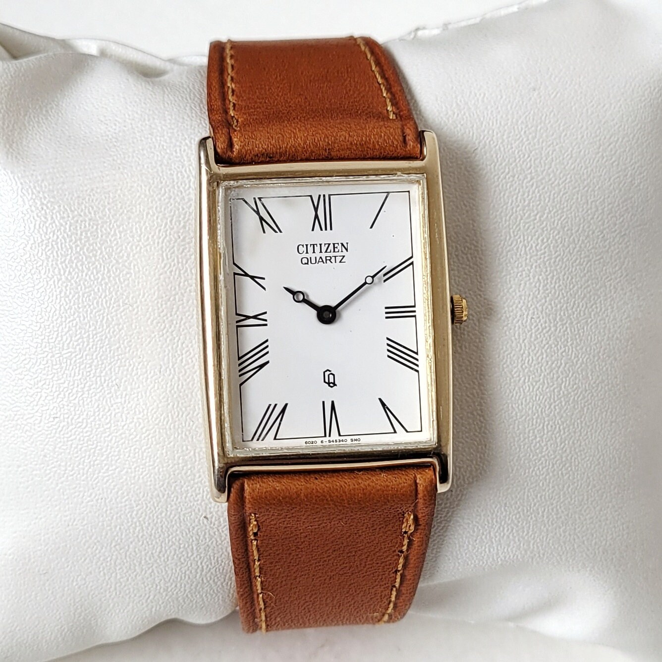 ヴィンテージ CITIZEN タンク ローマン文字盤 稼働品 美品 ヴィンテージ CITIZEN タンク ローマン文字盤 稼働品 美品