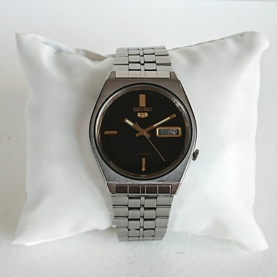 Vintage Seiko 5 Black & Gold 90s All Original - Etsy Vintage Seiko 5 Black & Gold 90s All Original - Etsy