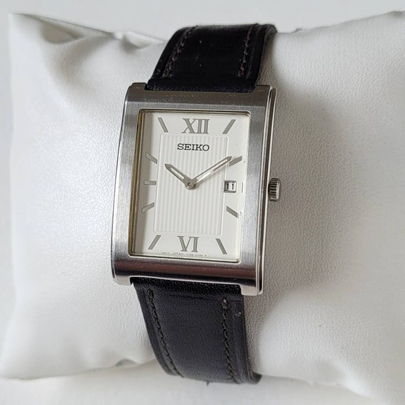 SEIKO tank ヴィンテージ 稼働品 Seiko Tank Vintage Watch Green Dial in Gold – Eleven13 Studios