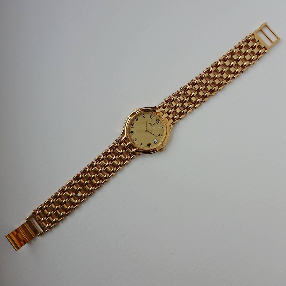 delma les supremes watch