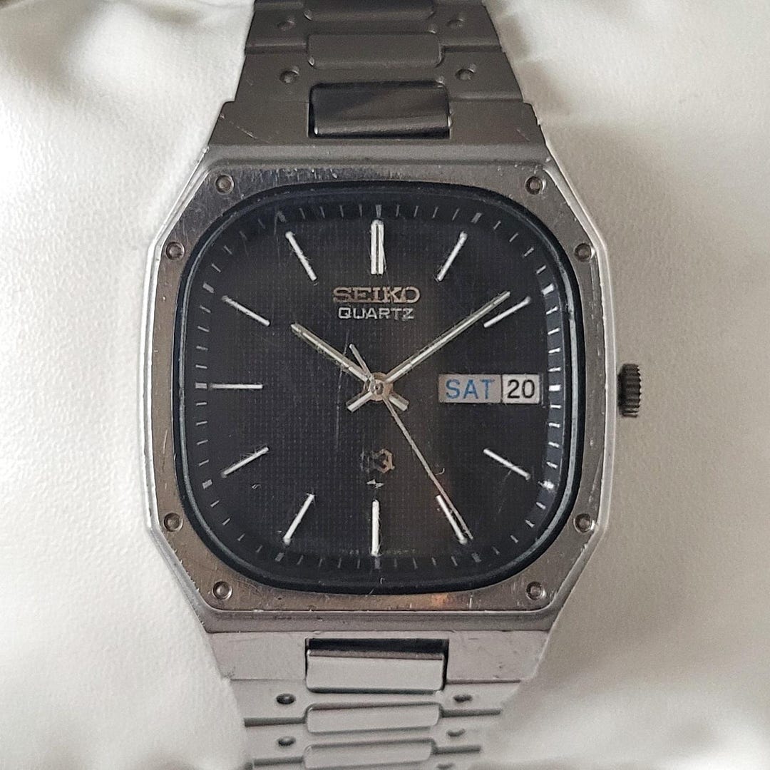 Vintage Seiko Sq+rectangular+black Waffle Dial 90s Ultra Rare - Etsy