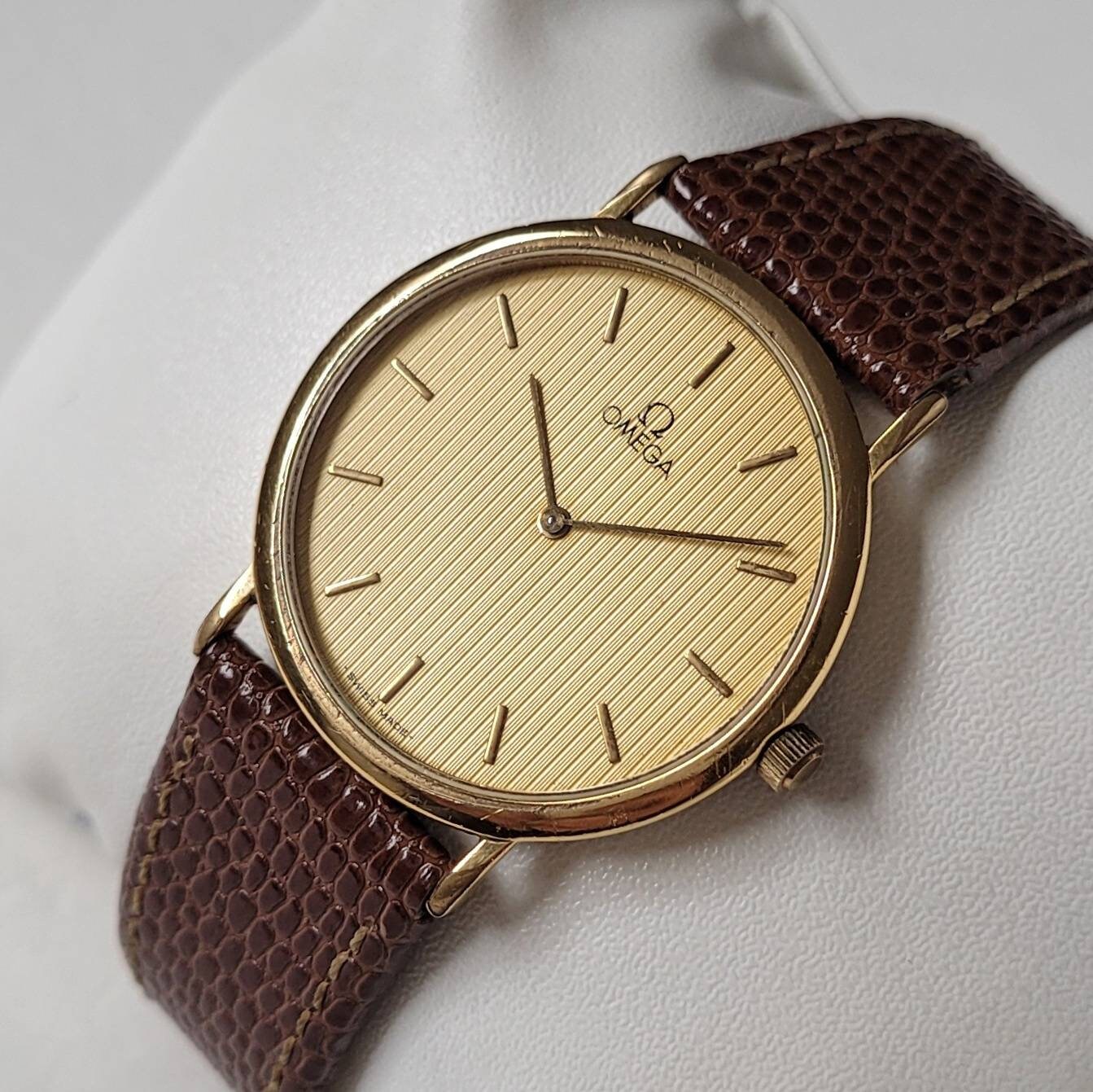 Vintage Omega De Ville 80s Timeless Classic Etsy