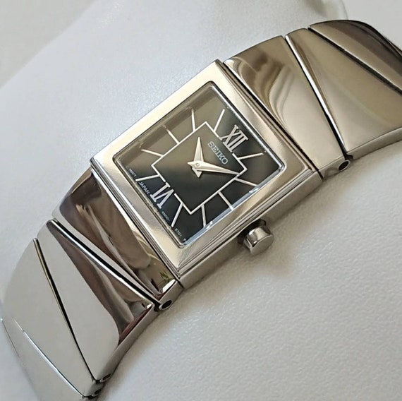 Vintage Seiko Bracelet Watch 90s High Condition - Gem