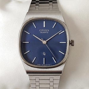 Reloj Citizen azul vintage de los 80, todo original.