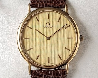 ヴィンテージOMEGA Deville 腕時計 Vintage Omega De Ville 80s Timeless - Hard Finding - Etsy Canada