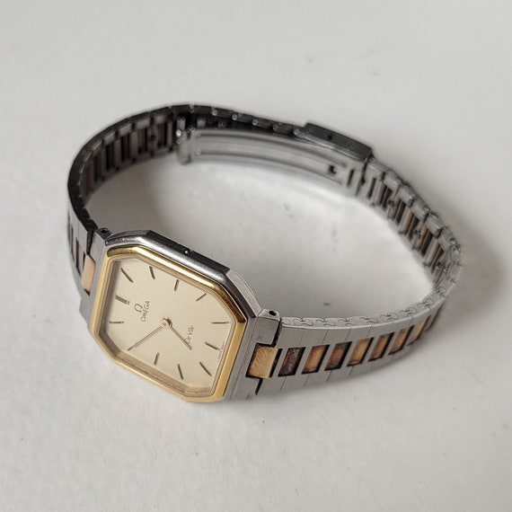 Vintage Omega De Ville 80s Unisex Gem