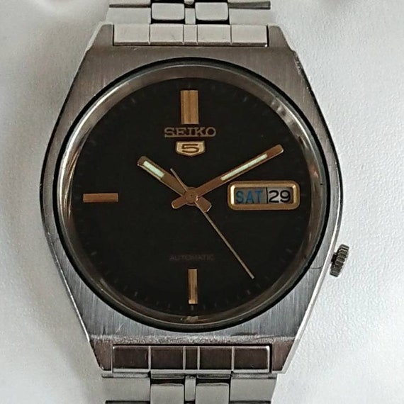 Vintage Seiko 5 Black & Gold 90s All Original - Etsy Vintage Seiko 5 Black & Gold 90s All Original - Etsy