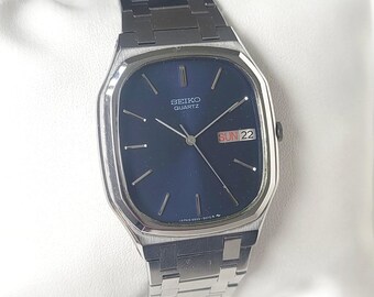 90s SEIKO ポストモダン vintage clock メンフィス Vintage Seiko Quartz Wall Clock Black / Gold Art Deco Style