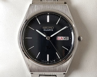Vintage Rare 1980s Seiko SQ 8C23-6010 Day Date Quartz Gold