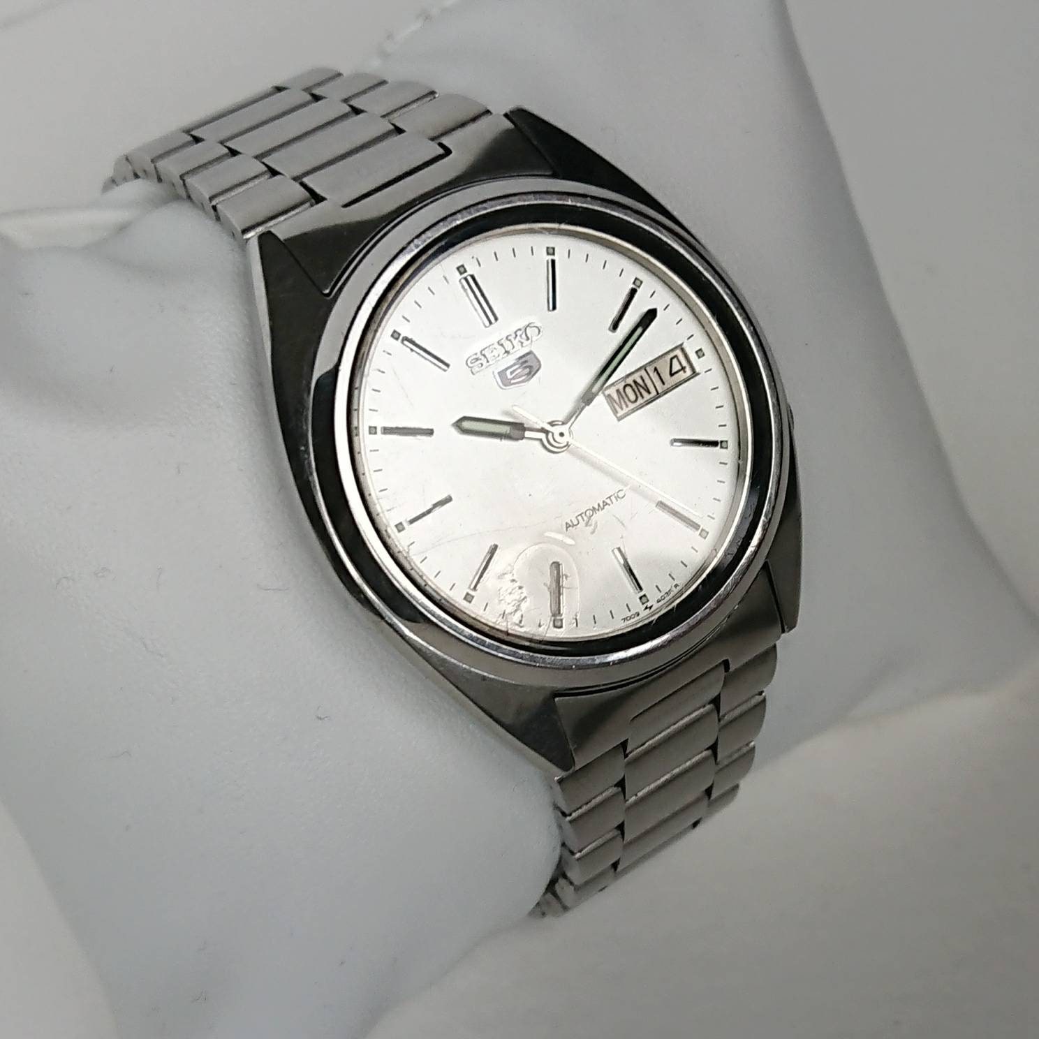 Vintage Seiko 5 White 80s All Original 