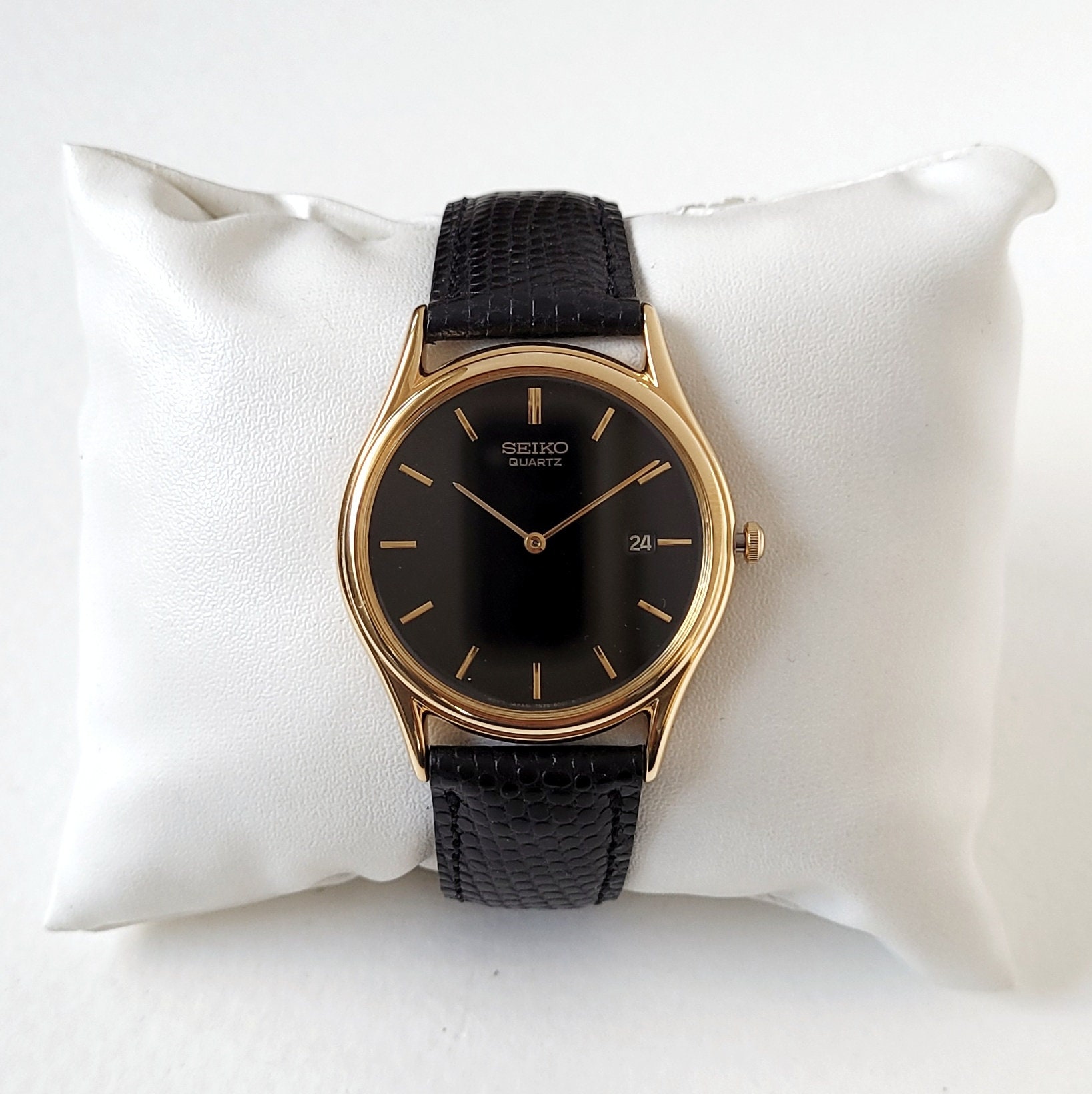 90s SEIKO ポストモダン vintage clock メンフィス Vintage Seiko Quartz Wall Clock Black / Gold Art Deco Style