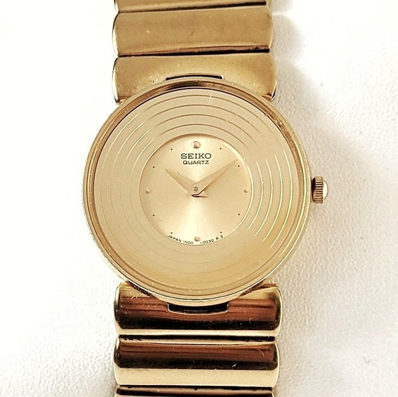 レア SEIKO セイコー デザイナー ゴールド QUARTZ 正確稼働 レトロ SEIKO Quartz Gold Square Watch