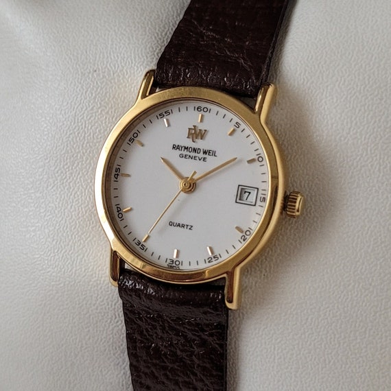 Vintage Raymond Weil Gold 90s for ladies - image 4