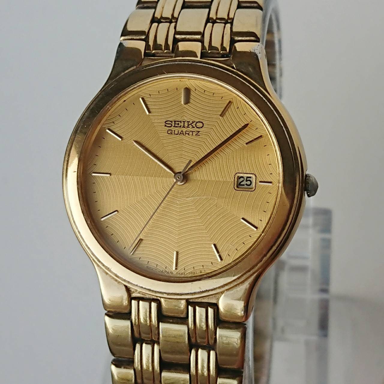 Vintage Seiko Gold 90s Rare Web Dial - Etsy Vintage Seiko Gold 90s Rare Web Dial - Etsy
