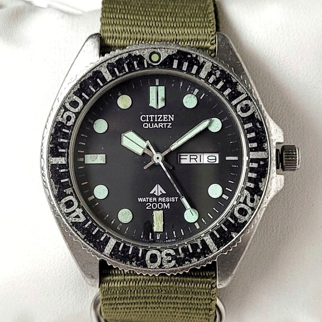 Diver Citizen Quartz 1980 Vintage 1980's Citizen Exceed Date Tank