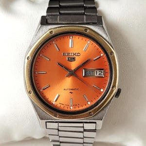 Vintage Seiko 5 Orange 80s Unique!