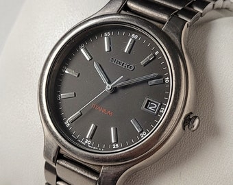 Vintage Seiko Titanium Rot 90er Jahre, Sehr guter Zustand