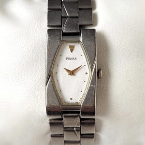 Pulsar Titanium Watch - Etsy display picture 2