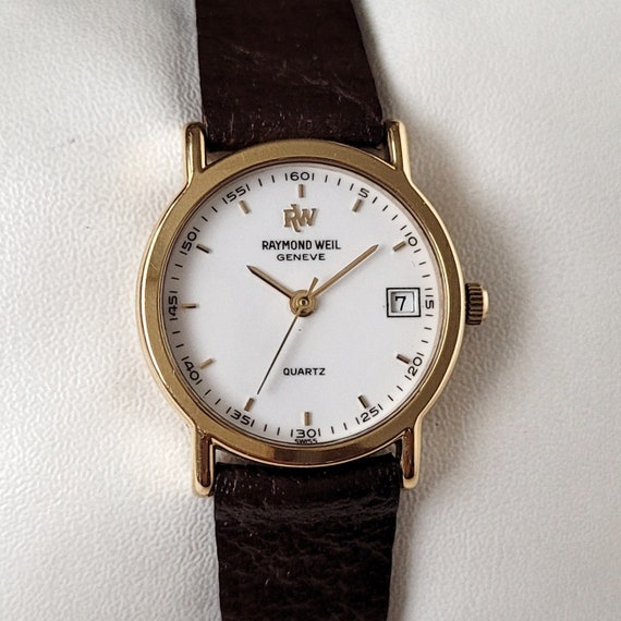 Vintage Raymond Weil Gold 90s for ladies - image 5
