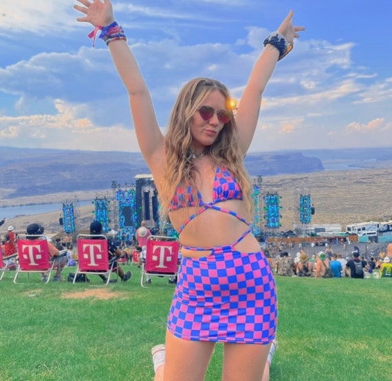 Pink festival clearance outfit