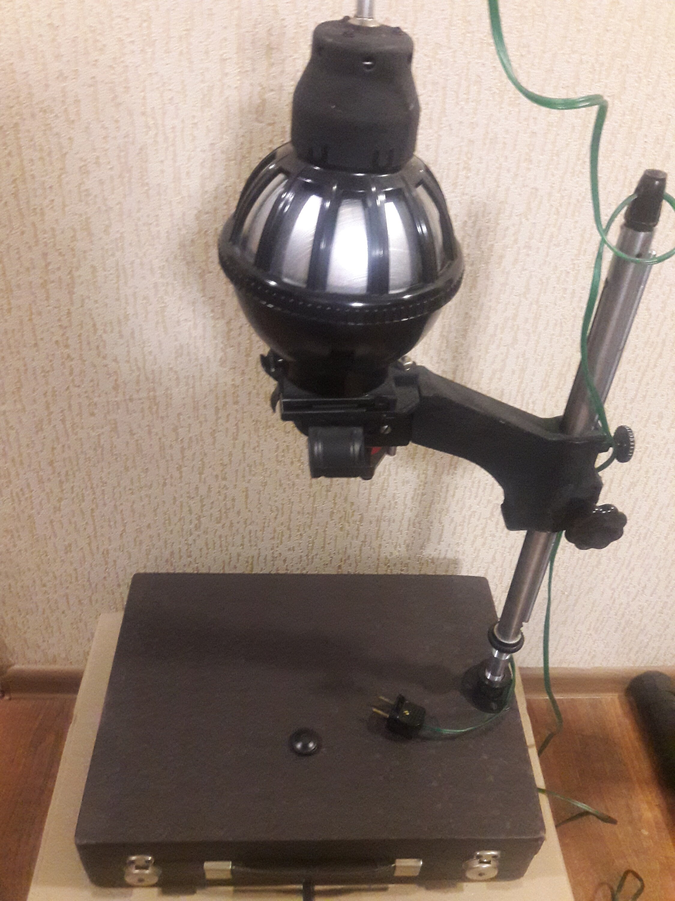 Photo Enlarger for sale Only 2 left at 60