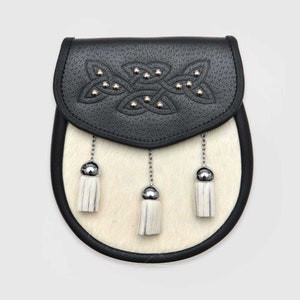 Semi-dress Sporran – Lovely tooled leather and chrome metalwork