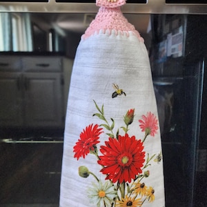Crochet Hanging Kitchen Towel: Floral Spring Decor