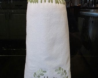 Toalla de cocina colgante de ganchillo: decoración de Pascua