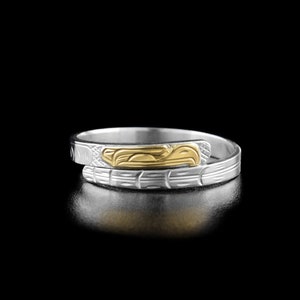 Canadian First Nations, handgesneden sterlingzilver en 14 kt goud 1/8" adelaar wikkelring, inheemse inheemse sieraden, Kwakwaka'wakw