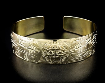 Canadian First Nations, Hand Carved 14K Gold 3/4" Wolf, Sun, and Raven Cuff Bracelet, Indigenous Native Jewellery, Kwakwaka'wakw