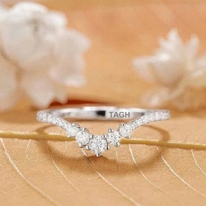 Vintage Diamond wedding band white gold | Round Cut moissanite matching band women | Stacking Band | curved wedding band | Anniversary Ring