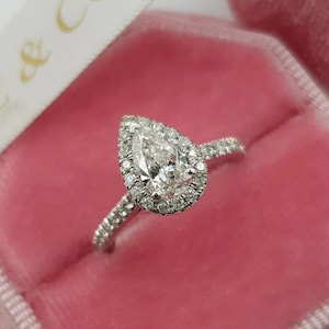 Vintage 1.25 TCW Pear Cut Moissanite Engagement Ring Art Deco Pear Cut Halo Wedding Ring Bridal Ring Unique Jewelry Anniversary Gifts/Ring