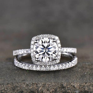 2 CT Round Cut Halo Moissanite Engagement Ring 14K Gold Moissanite Bridal Ring Set For Her Wedding Set Rings Round Bridal Set Eternity Band