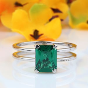 14k Solid Gold Emerald Solitaire Ring, 4 CT Lab Created Emerald Cut Emerald Engagement Ring, Minimalist Anniversary Ring, Wedding Gifts/Ring