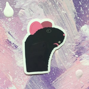 Ratthew - Autocollant vinyle - autocollant de rat noir - imperméable à l’eau - waterbottle - ordinateur portable - amour de rat d’animal familier - rats - papeterie - petit autocollant de vinyle