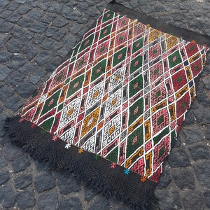 Vintage Turkish Kilim Rug: Bohemian Woven Wool Rug (2.7x3.9 ft)
