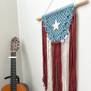 Puerto Rico Flag / Puerto Rico Macrame Flag / Puertorican Flag / Macrame Wall Art / Wall Decor / Home Decor