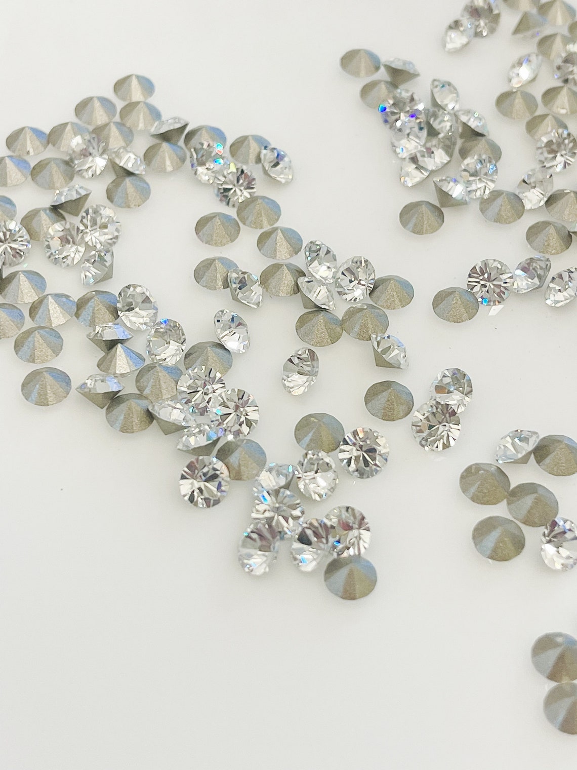 Swarovski Crystal Rhinestones • SS 34 (~7mm) Round • 1028 XILION Chaton ...
