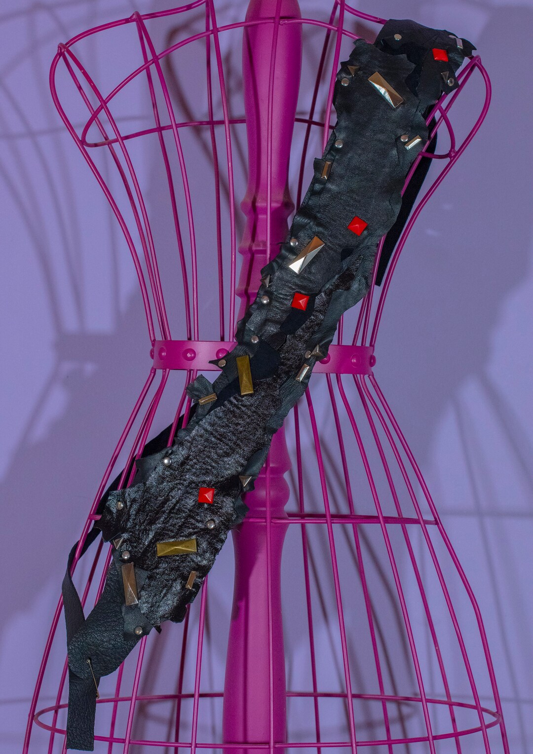 Rocker Heavy Metal Guitar Strap Black Red Lambskin Leather Studded 80s