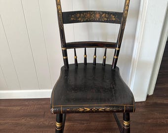Antiker Hitchcock Style Stuhl - Schwarzgoldener dekorativer primitiver Americana-Akzent (um 1860-1890)