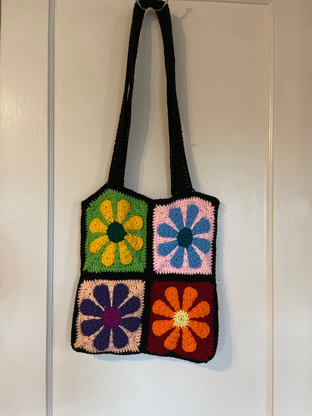 Cosbai - Large Crochet Flower Shoulder Bag - Vintage & Spacious