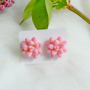 Flower ear flea / Flower earrings / female ear fleas / handmade jewel / Personalized woman gift /