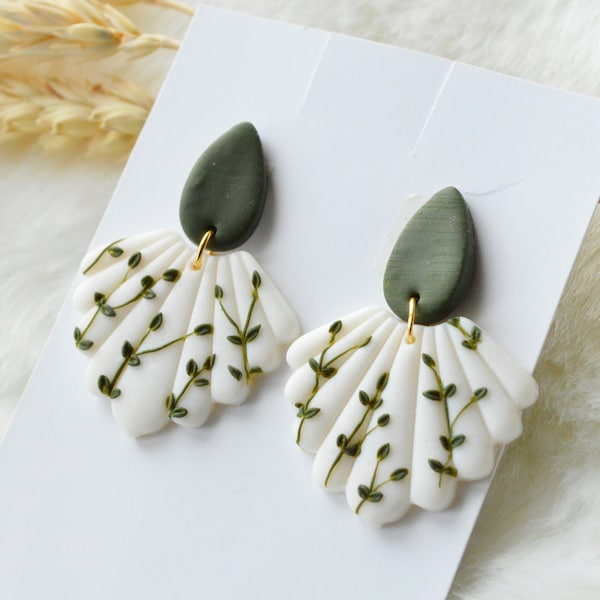 Boucles d'oreilles printanières en argile polymère faites main / cadeau originale personnalisée femme