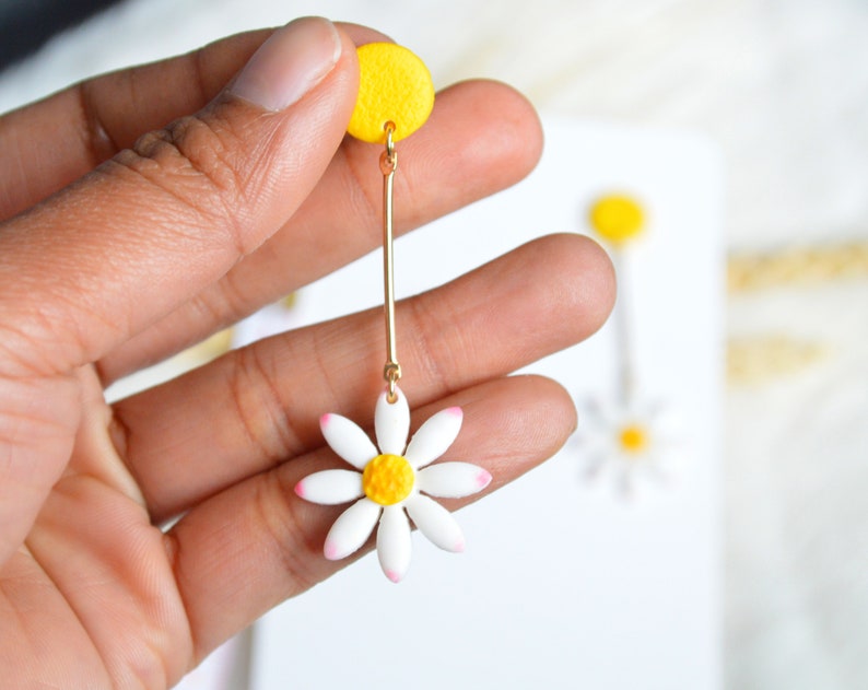 Handmade and customizable spring flower earrings / daisy and daisy earrings image 6