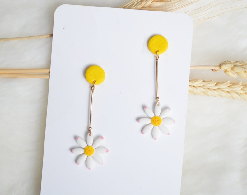 Handmade and customizable spring flower earrings / daisy and daisy earrings image 2