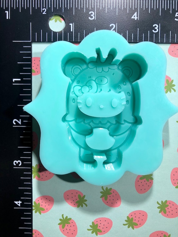 Strawberry Shaker Mold Strawberry Shaker Mold