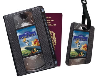 Personalised Stylish Faux Leather Passport Cover & Luggage Tag Disney Lion King Simba Classic Movie Cassette Travel Gift