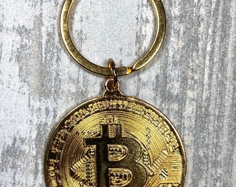 2021 Newest Bitcoin Keychain Cryptocurrency Pendant women and men Jewelry HQ NEW