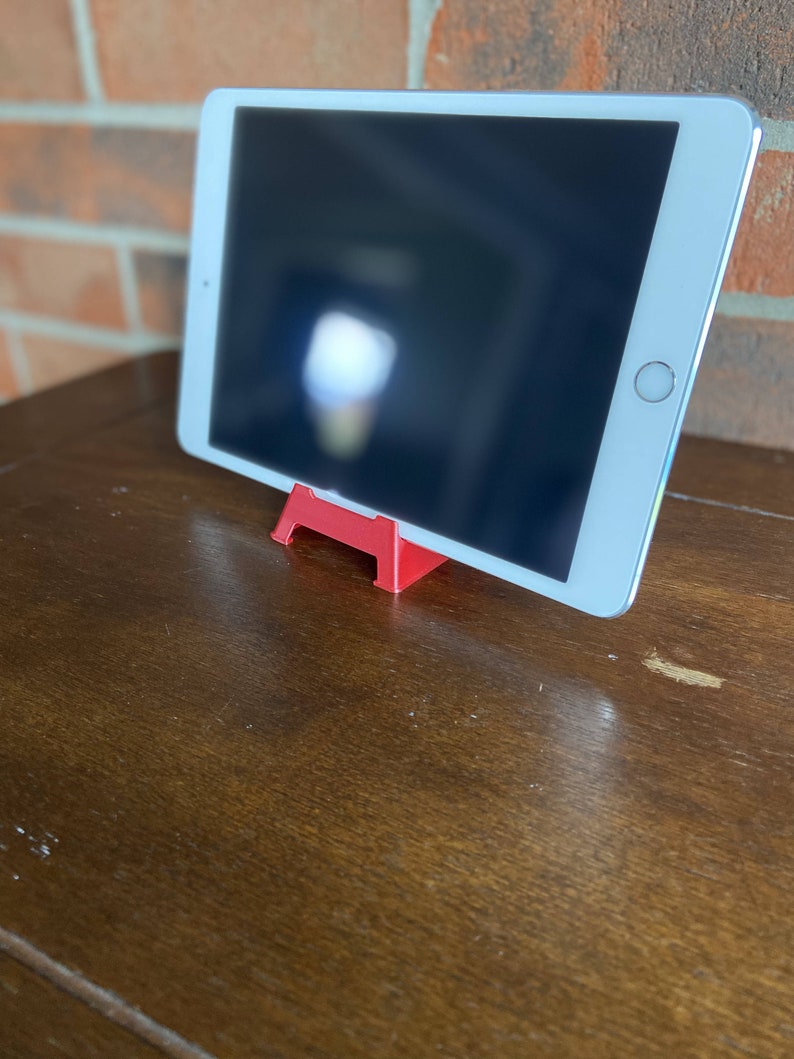 *Shown with Ipad Mini*